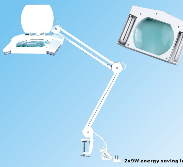 8609 Magnifying Lamp